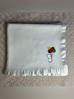 Vintage Carter's Teddy Bear Balloon Blanket White Silky Satin Edge Primary Color